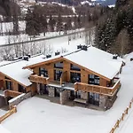 Tauernlodge Eben C4 *