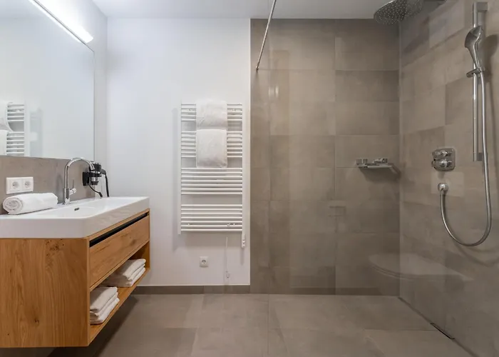 Шале Tauernlodge Eben C4 *