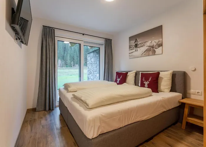 Tauernlodge Eben C4 Эбен (Понгау)